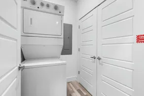 LakeTop Retreat - Sauna & Hot Tub! Indoor/Outdoor pools, Lake View, mins to SDC - Image 3