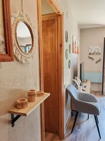 Bright apartment with balcony - Falcó 7 - Image 2