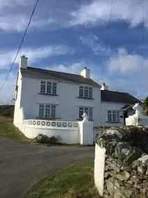 Ferme de luxe - Porthdafarch - Vues sur la mer, à 150m de la plage, poêles à bois - Image 5