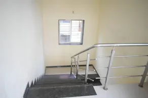 4bhk Spacious Villa - Image 2