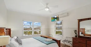 Moogerah Lake House 1 - Image 4