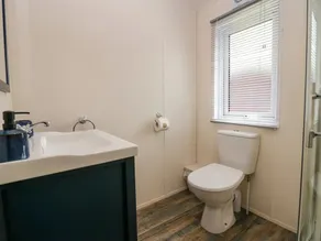 3 Bed 2 Bath Luxury Lodge In 5* South Lakeland Leisure Village. - Image 5