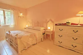 Prasini Luxury Cottage - Image 5