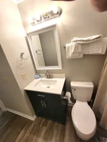 2024 Totally Renovated Oceanview condo Indoor/Outdoor Pool, 150' Waterslide Wifi - Image 3