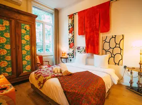 Domaine Bohème I Charming 3 bedrooms with private GARDEN & JACUZZI - Image 4