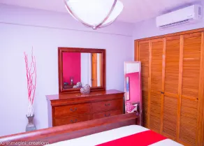 Premier Taylormade Apartment Kingston - Image 4