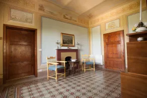 Villa mit Pool, 7 Schlafzimmer, in der toskanischen Landschaft zwischen Cortona und Arezzo - Image 2
