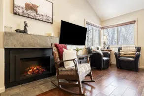 Maison avec piscine, jacuzzi et barbecue | Vue montagne - Image 4