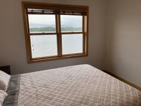 Gorgeous Ny 2BR Family Beach Retreat med peddle boat - Image 4