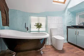 Thorn Cottage. A quaint 300 year old cottage in a rural village. Dog friendly - Image 3