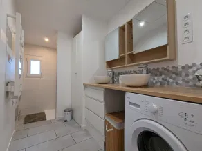Charming Charente Home: Heated Pool, Private Garden, and Modern Amenities - Image 3