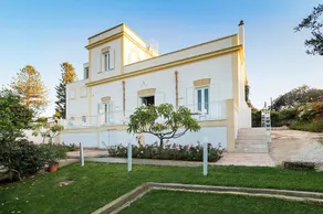 Exclusive villa with pool, external kithchen, in Marsala, Sicily - Image 4
