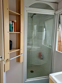 Mobile Home Beg Meil ​​300m strand med fælles pool, privat terrasse og Wi-Fi - Image 5