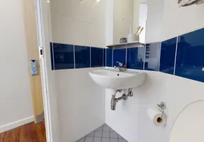 Tufnell House in London - Image 4