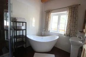 Exklusive Penthouse Wohnung mit herrlicher Aussicht - Image 3