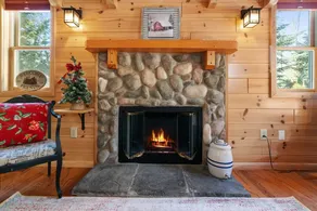 Northern Exposure Oscoda Cottage - Image 2