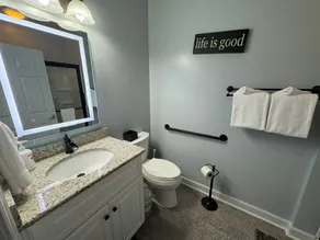 #110 Pointe - 1 Bedroom Lakefront Condo at Mariners SML - Image 5