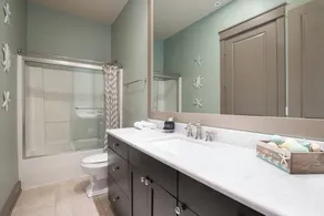 Four C's Retreat - Lavish Home with Private Boardwalk Access to the Beach - Image 3