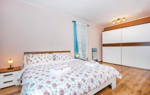 Luxurious home in Bregi - Image 4