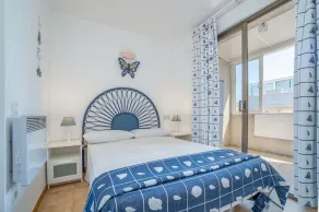 403-A-Bel appartement avec vue sur le canal et piscine - Image 4