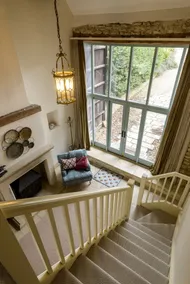 The Hall - luxury barn conversion in the Cotwolds - Image 2