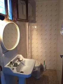 Hus med have og fantastisk udsigt - Image 3