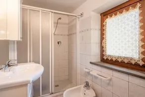 Casa vacanze 'Africo Con Vista' con vista sulle montagne, giardino privato e balcone - Image 3
