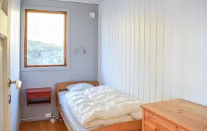 Beach Front Home In Nordtveitgrend With Wifi - Image 5
