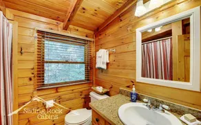 Flussufer, Whirlpool, abgeschirmte Veranda, haustierfreundlicher umzäunter Bereich, Billardtisch - Image 3