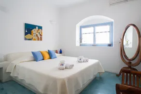 Elia | Cycladic Three-Bedroom Villa with Private Pool and Sea View - Image 3