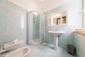 Villa Irene, 10 soveværelser og privat pool nær Castiglioncello - Image 5