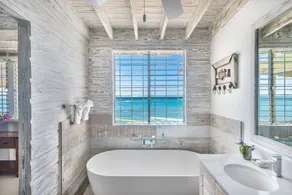 Charming Beachfront Villa - Sunset Reach - Image 2