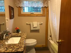 Hiawatha’s Hideaway Northwoods Cabin Near Pictured Rocks & Area Lakes - Image 3
