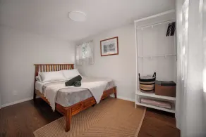 Charming Cottage on the River - Image 3
