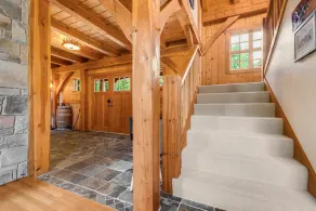 Maple Hill Lodge - Image 2