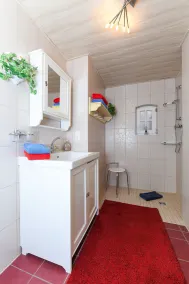 Ferienwohnungen im Haus Hafenjuwel in Neuharlingersiel - Image 3