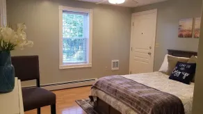 Amazing Studio-7 min walk to BID Hosp 15 min to D-town w/ W/D, DW MW Jacuzzi tub - Image 3