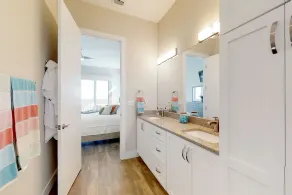 Stylish brand-new ocean view home with deck & porch - steps to beach - Image 3