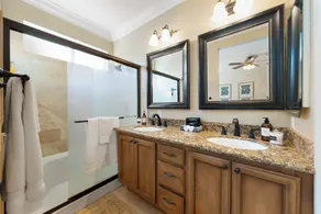 Welcome to cozy fully stocked home with TV in every room! Near downtown, airport - Image 4