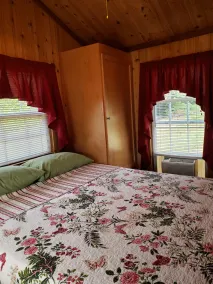 SKI, SKI, SKI! TINY HOUSE COZY! - Image 2