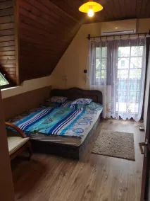 Holiday apartment with pool and internet - Image 5