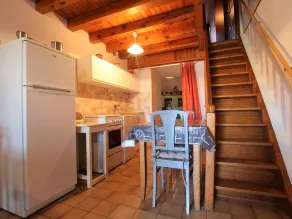 Cozy Cottage Near Mézenc Plateau - Calm Hamlet, Golf Nearby, Baby Gear Included - Image 2