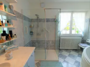 Beautiful Perigourdine style house.  Sleeps 12.  Private pool. 2 acre garden. - Image 2