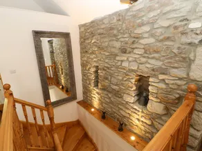 THE BARN, pet friendly, character holiday cottage in Frosterley - Image 2
