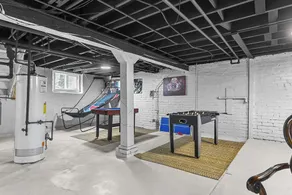 Luxury Midtown Home with Historic Charm - Image 2