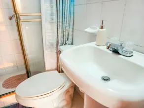The best apartment - sea views - Image 3