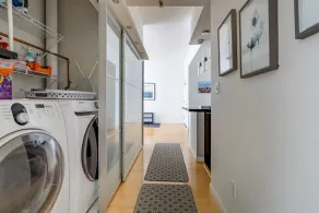 Walk to everything: Pike Place Penthouse, Seattle - Image 2