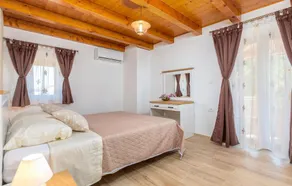 Apartment Rojnici Rojnici - Image 2
