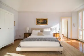 Large, luxurious family apartment in Biella's historic center - Image 4