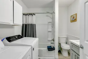 Your Bridge City Bliss Awaits in this 3 Bdrm Gem! - Image 3